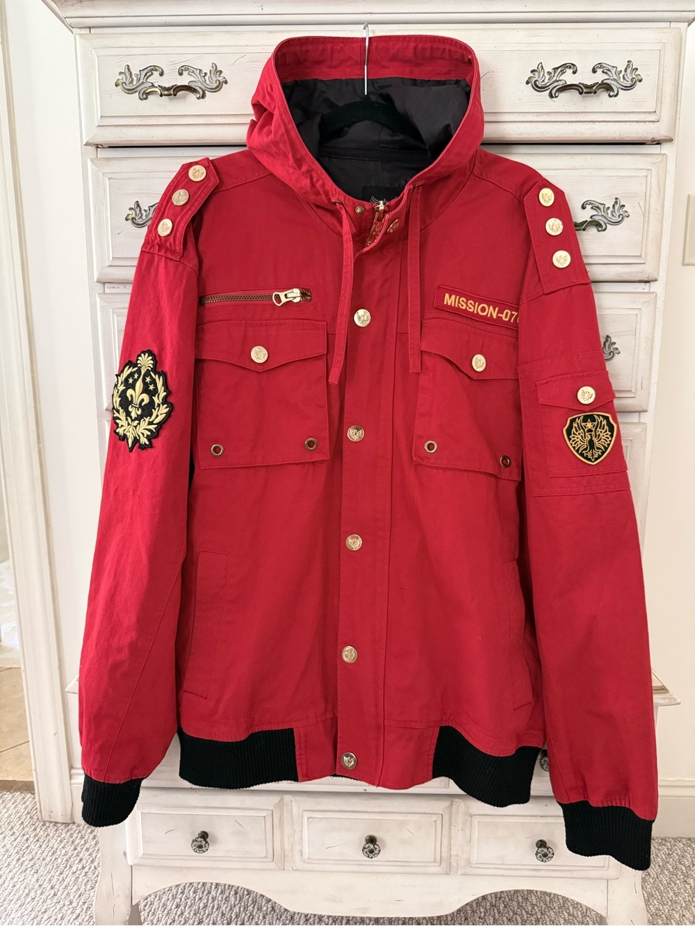 Mission-07 Red Hooded Military Style Jacket Basic Code Mens Jacket Red Size
2XL